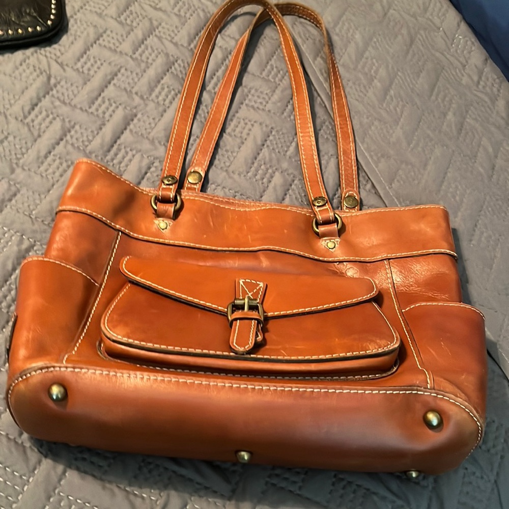 Patricia Nash all leather tote